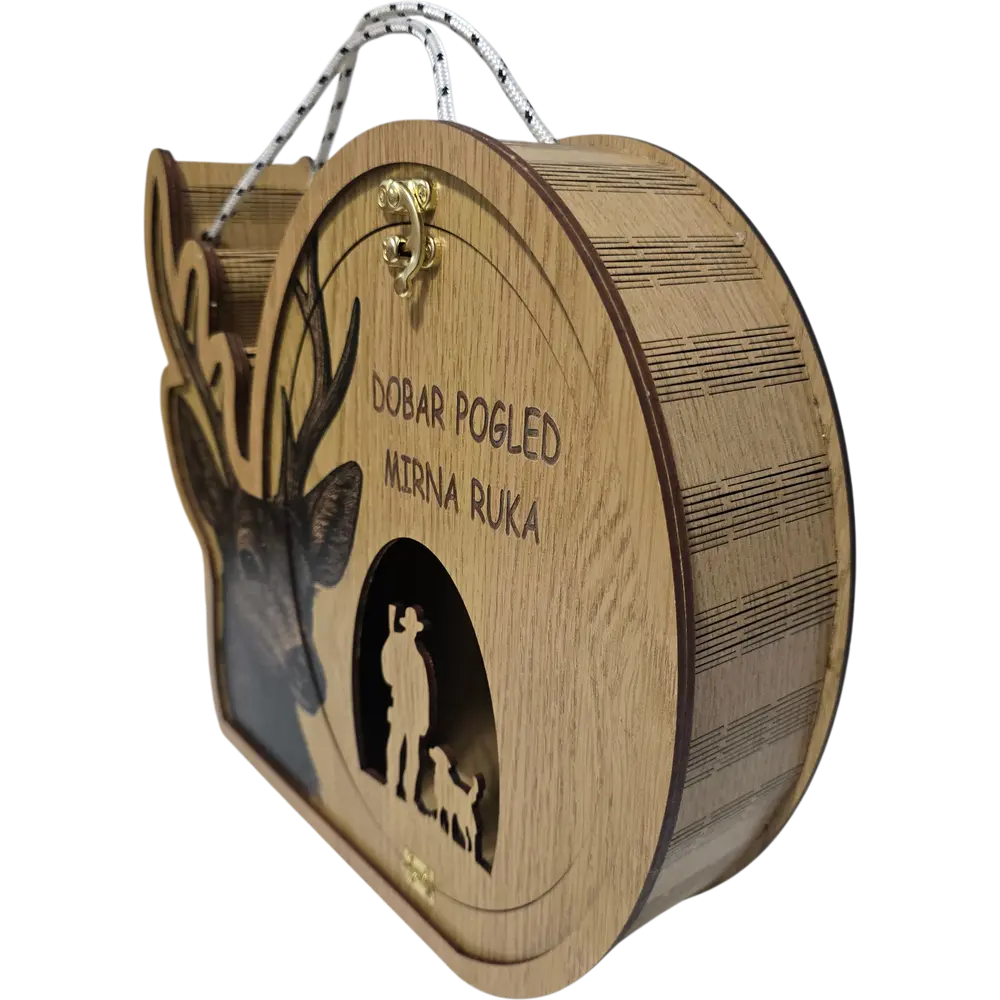 Ekskluzivni lovački set: Unikatna drvena kutija i flaša - slika 4